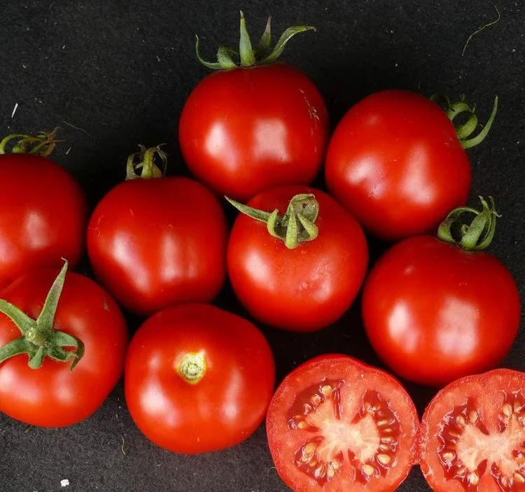 Лооль Томат Алтайский букет F1